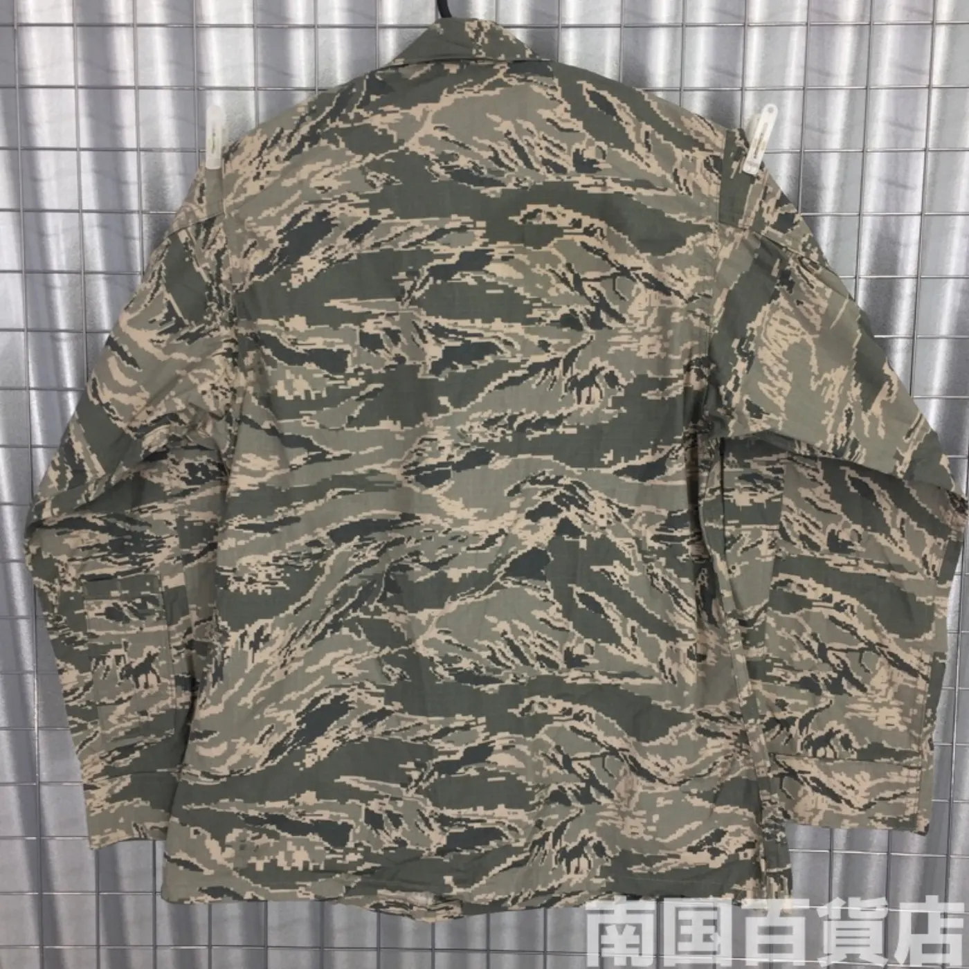 ABU タイガーパターン ジャケット 36S 中古良品 記録写真2
