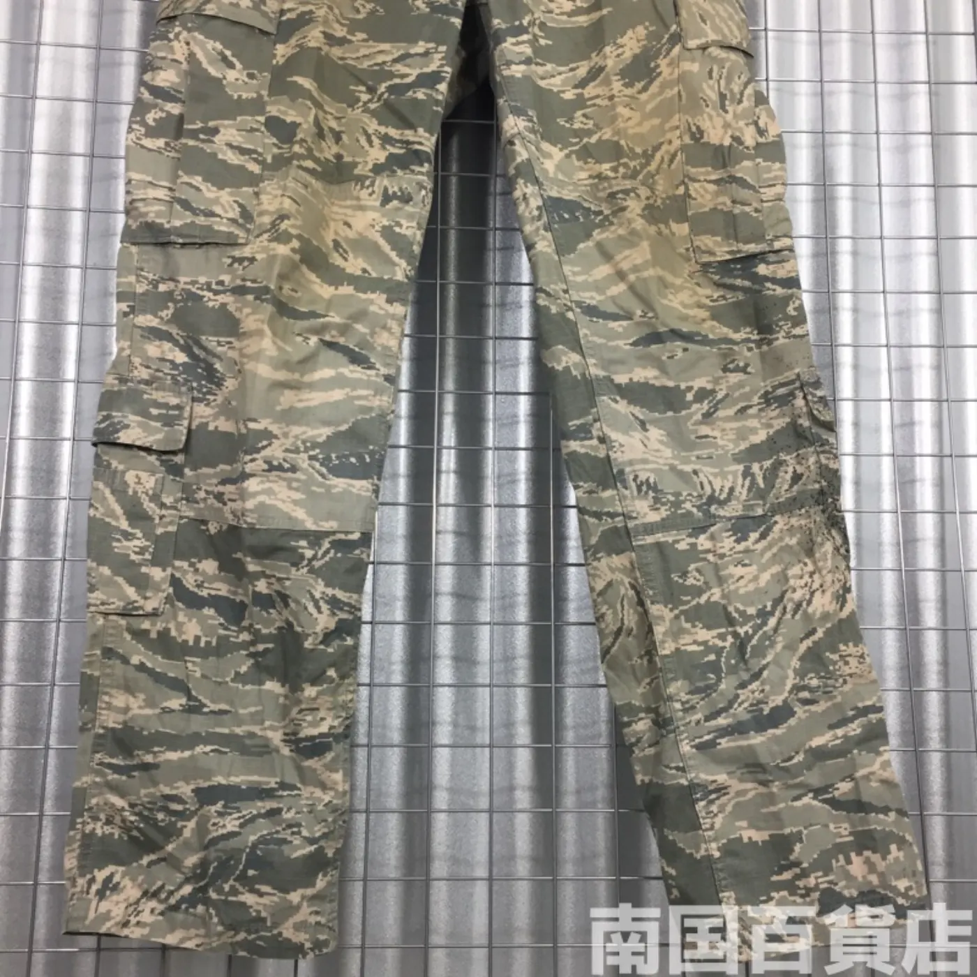 ABU タイガーパターン パンツ 30R ジャンク品 記録写真8