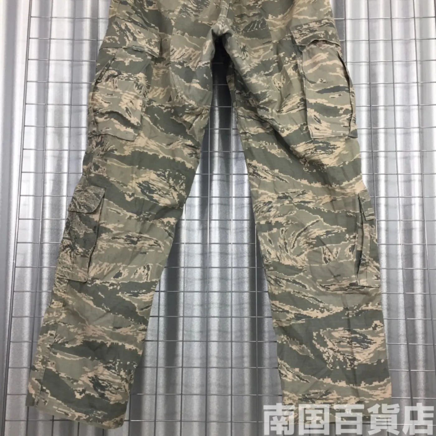 ABU タイガーパターン パンツ 30R ジャンク品 記録写真9