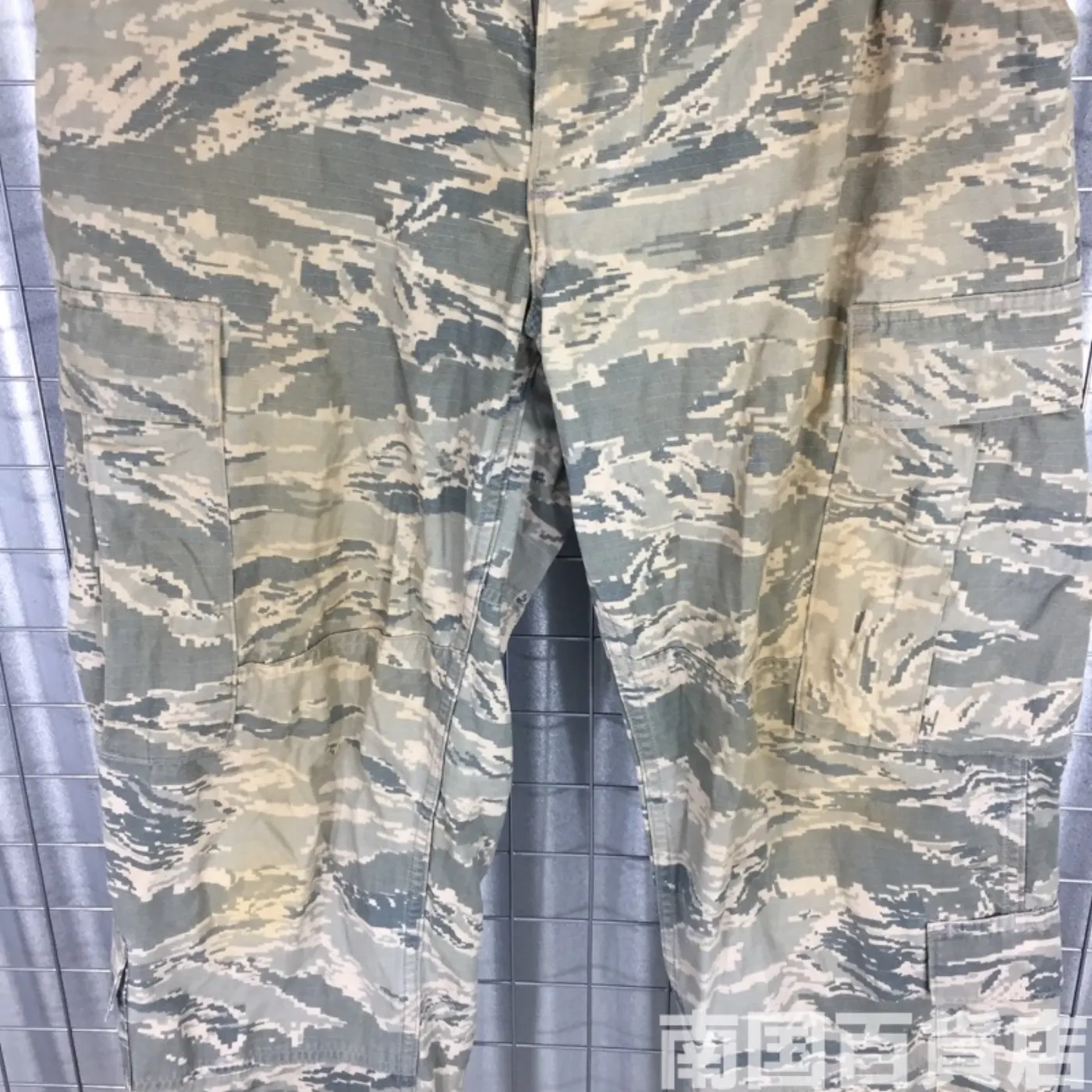 ABU タイガーパターン パンツ 30R 中古良品 記録写真9