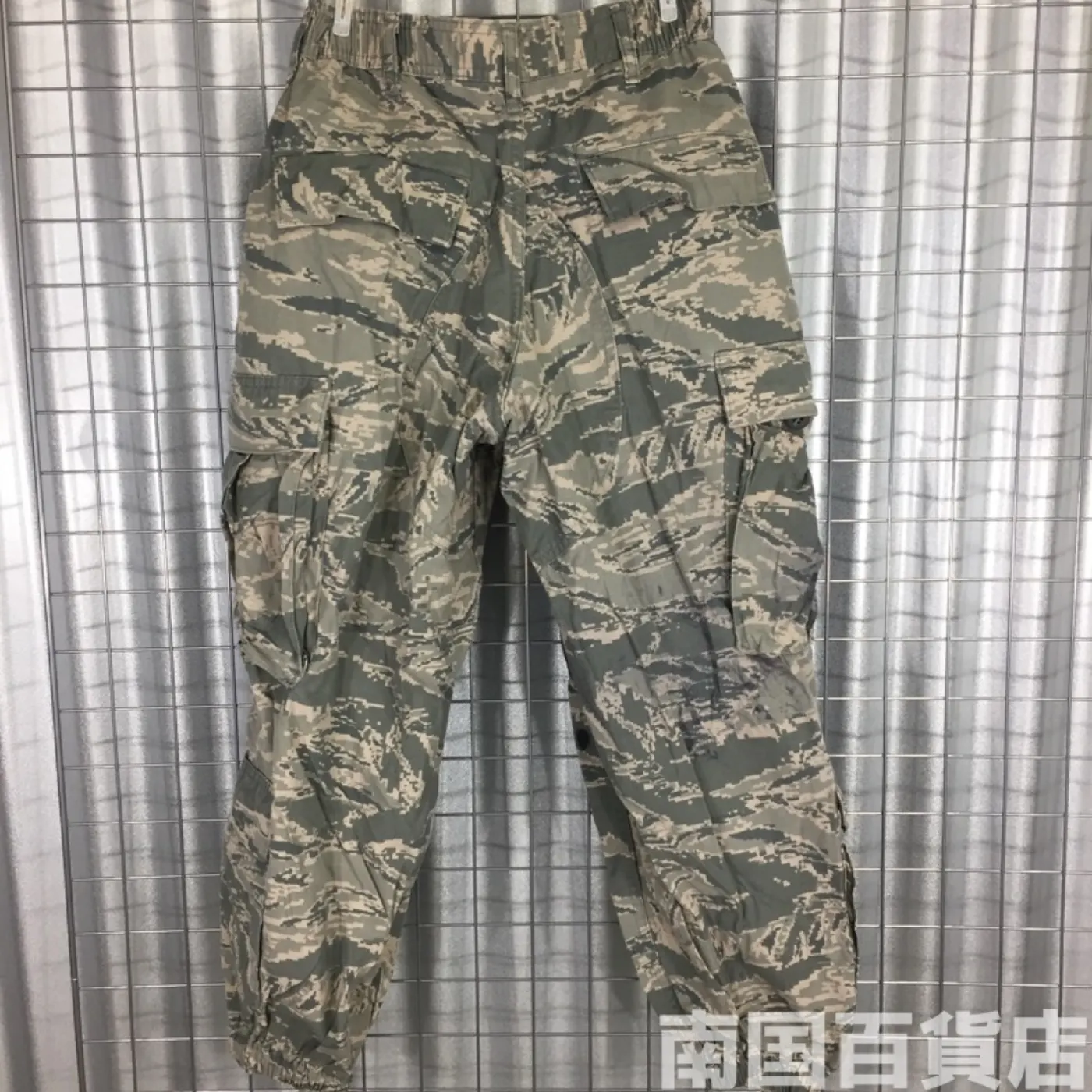 ABU タイガーパターン パンツ サイズ不明 中古品 レディース 記録写真2