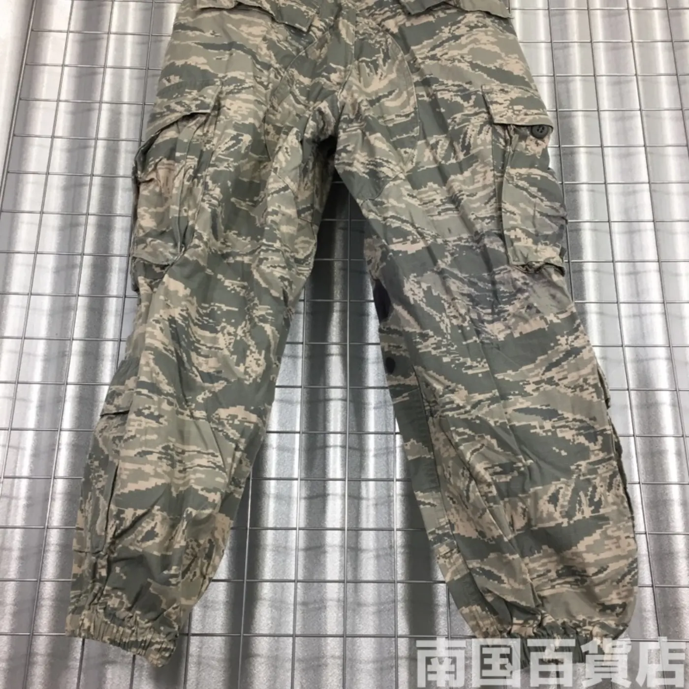 ABU タイガーパターン パンツ サイズ不明 中古品 レディース 記録写真9