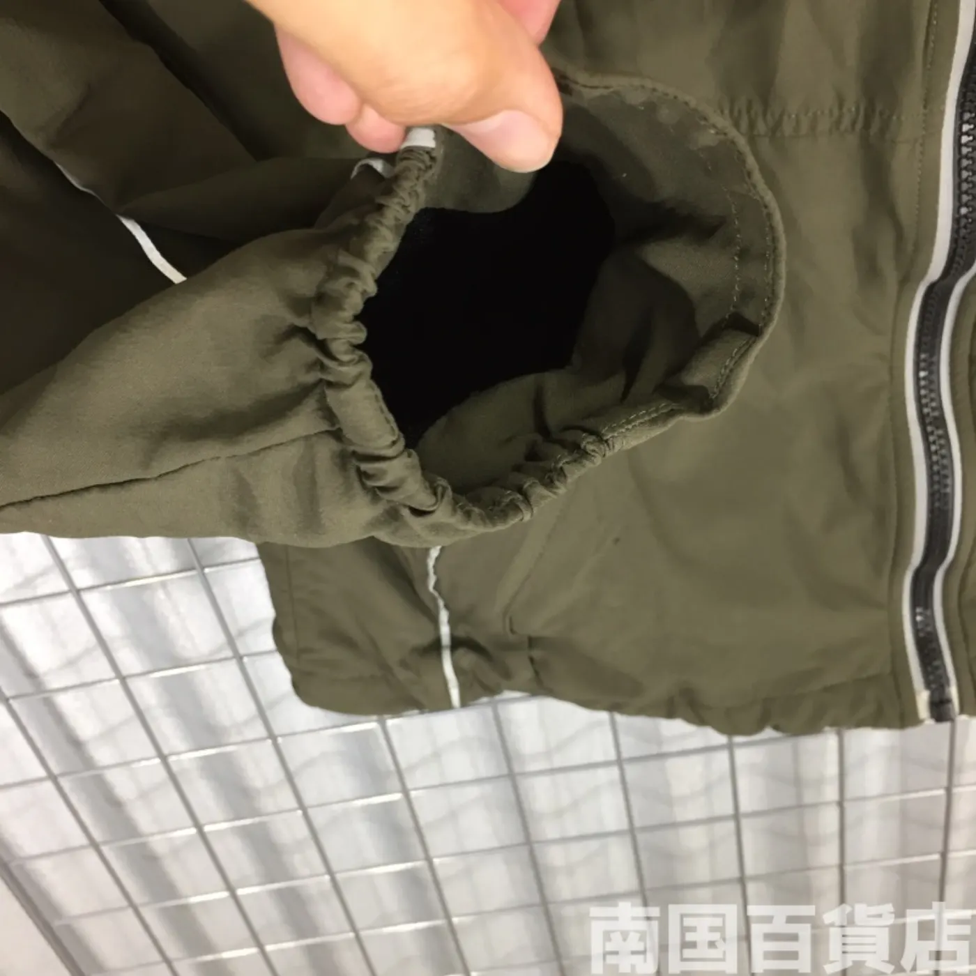 USMC トレーニング ジャケット M-Rサイズ 中古品 記録写真3