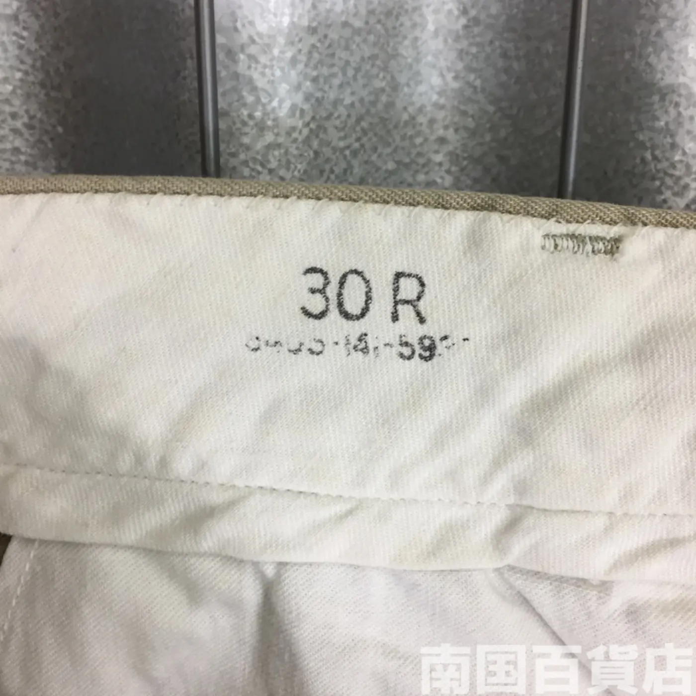カーキードレスパンツ 30L 中古良品 記録写真3