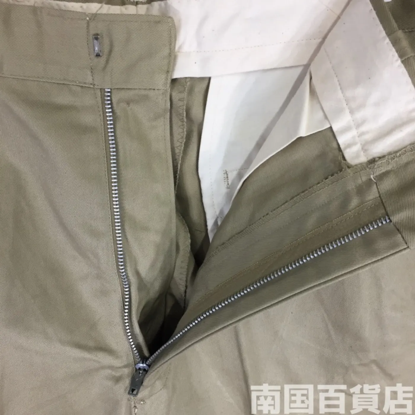 カーキードレスパンツ 30×31 中古品 記録写真5
