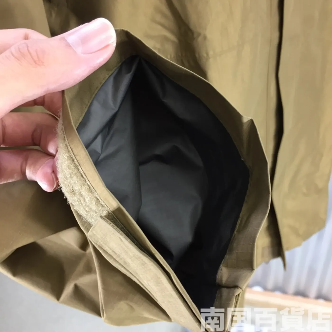 BEYOND ゴアテックスパーカー Mサイズ 新品 記録写真4