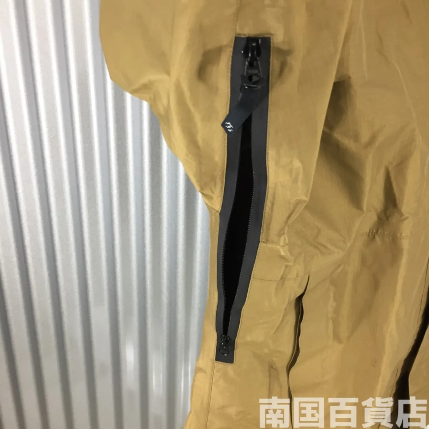 BEYOND ゴアテックスパーカー Mサイズ 新品 記録写真5