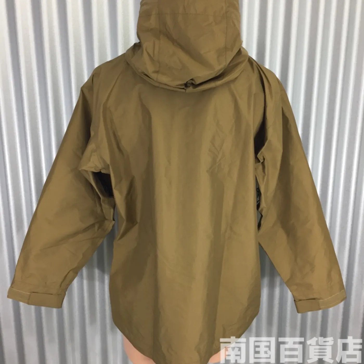 BEYOND ゴアテックスパーカー Mサイズ 新品 記録写真6