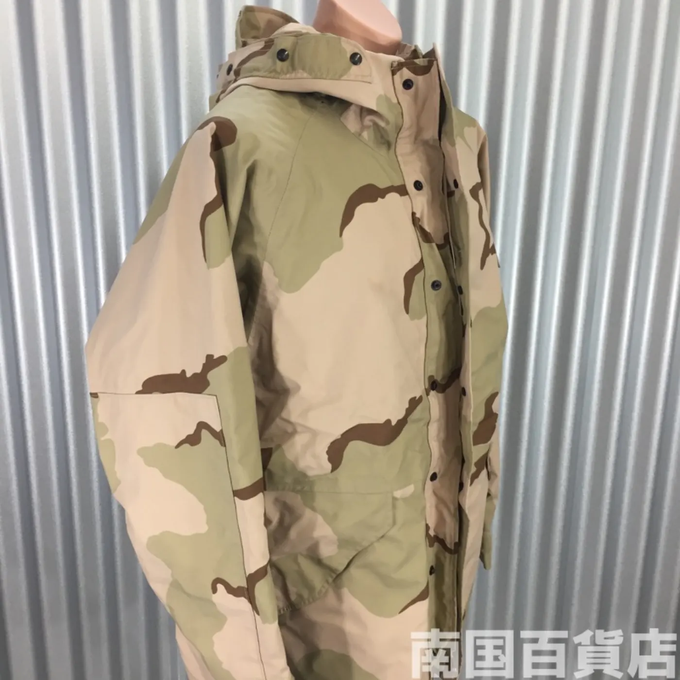 ゴアテックスパーカー 3Cデザート L-R 新品 記録写真2