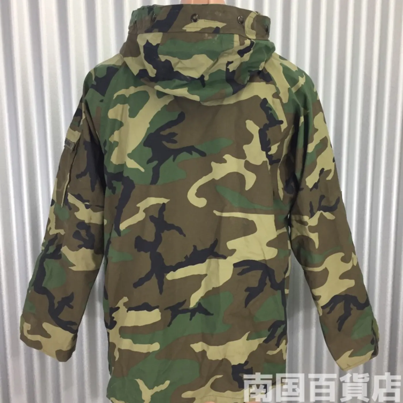 ゴアテックスパーカー 1st M-R 中古良品 記録写真3