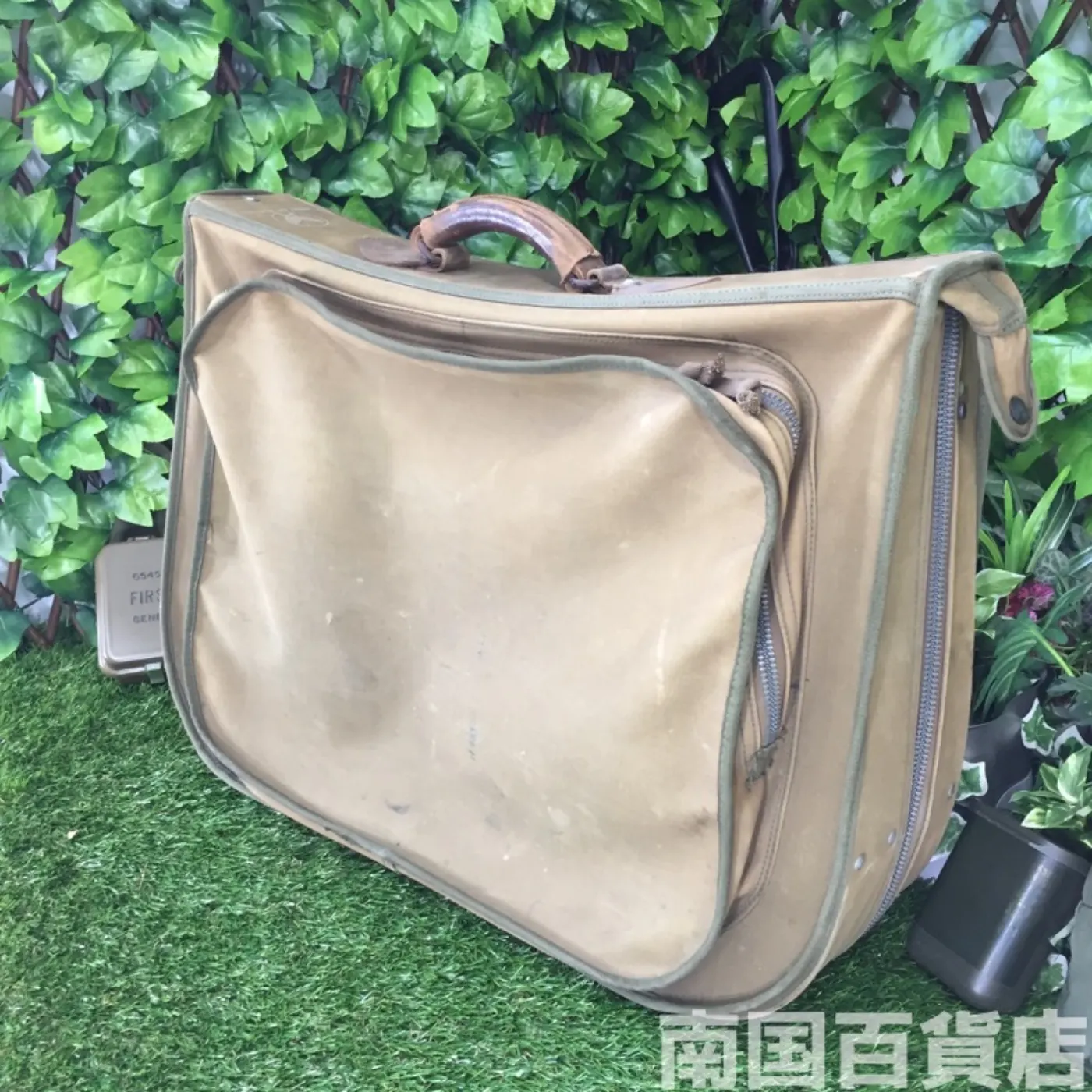 スーツケース ARMY AIR FORCES レア物 中古品 記録写真4