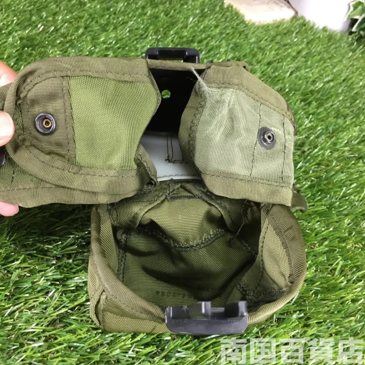 マガジンポーチ(M16,M4用マガジン3本収納可能)OD 記録写真4