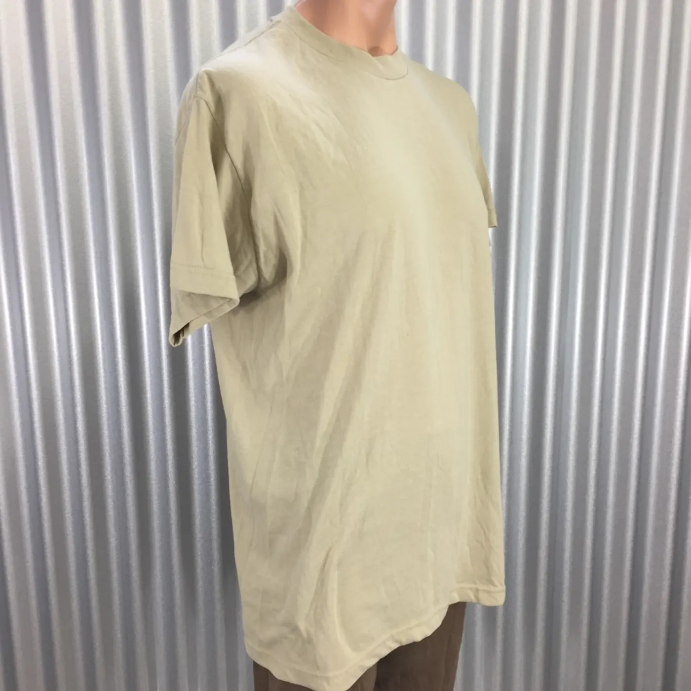 中古 Tシャツ XLサイズ ジャンク品 記録写真2