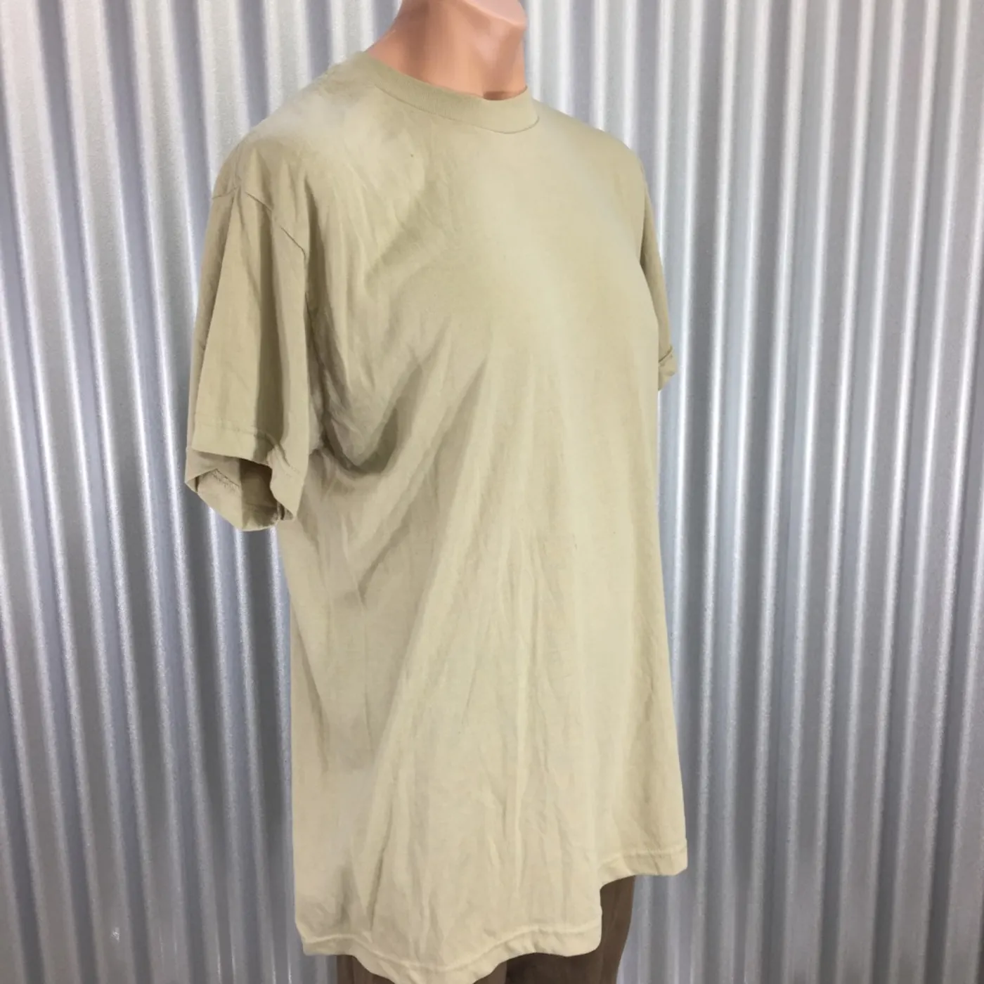 中古 Tシャツ XLサイズ ジャンク品 記録写真2