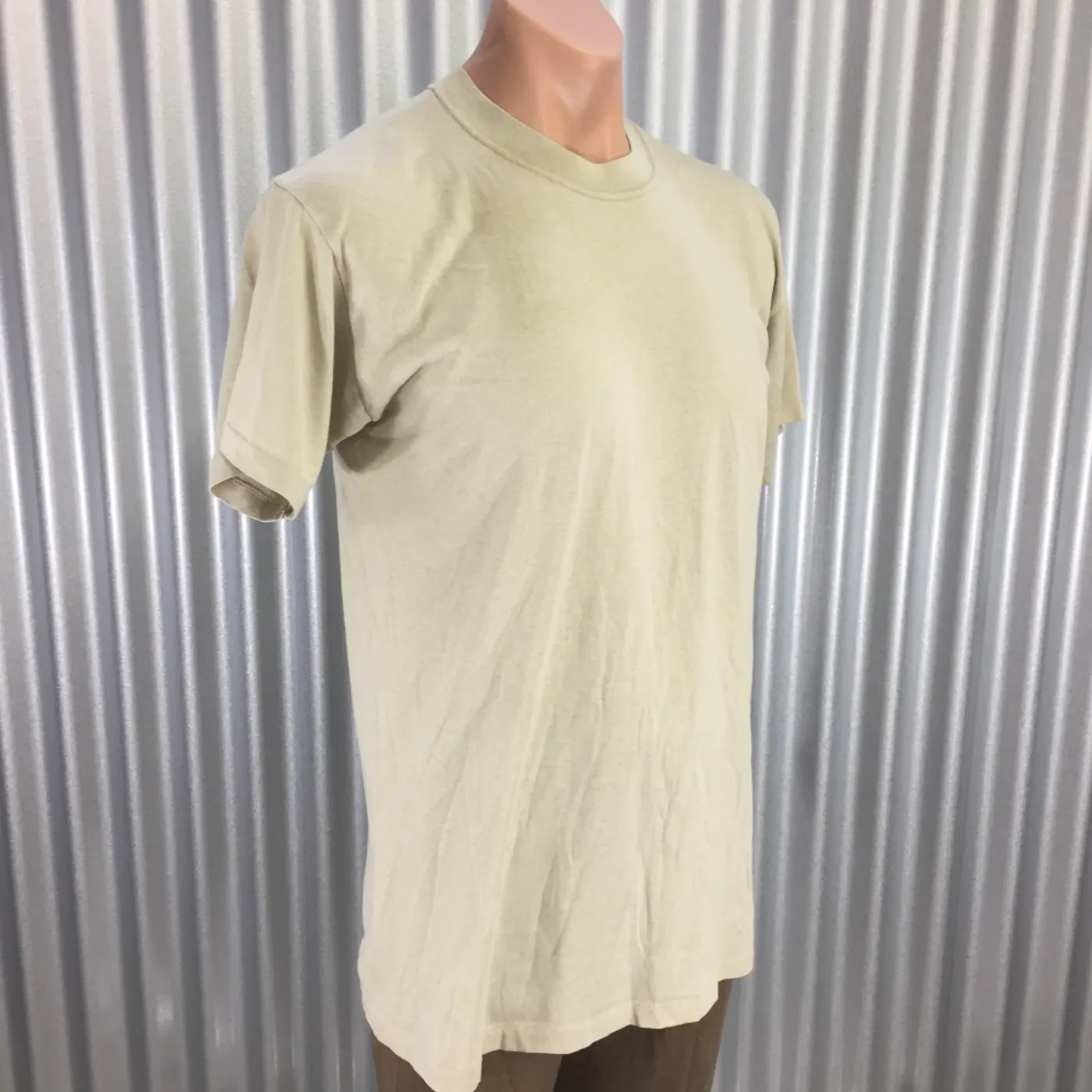 中古 ジャンク品 Tシャツ サイズ不明 記録写真2