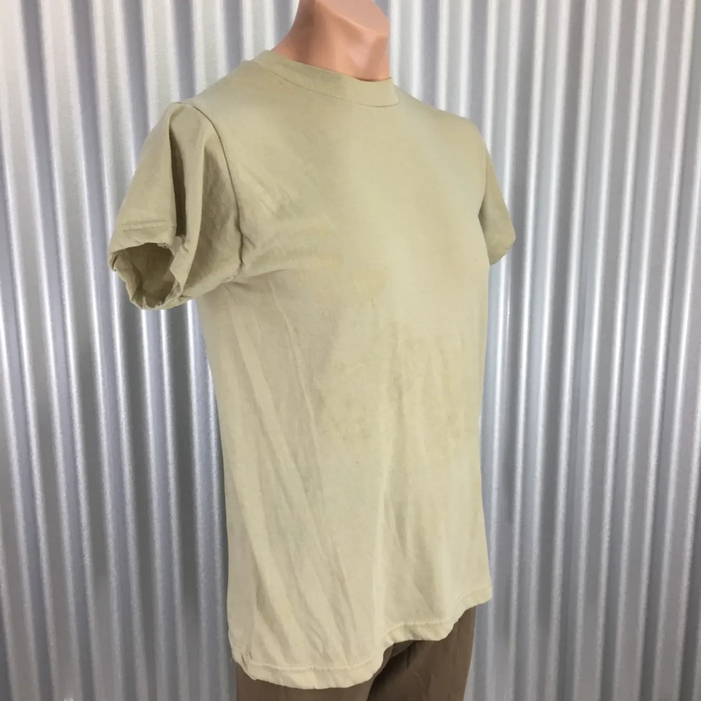 中古 ジャンク品 Tシャツ サイズ不明 記録写真2