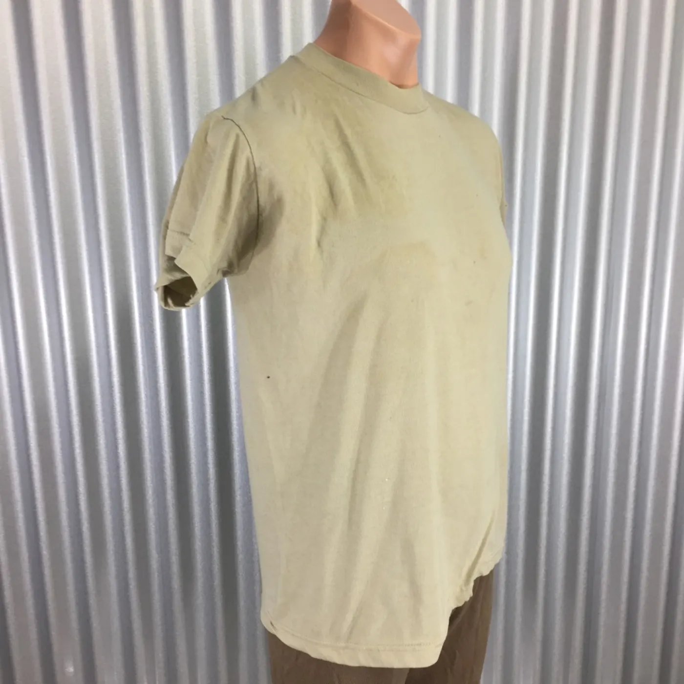 中古 ジャンク品 Tシャツ Mサイズ 記録写真3