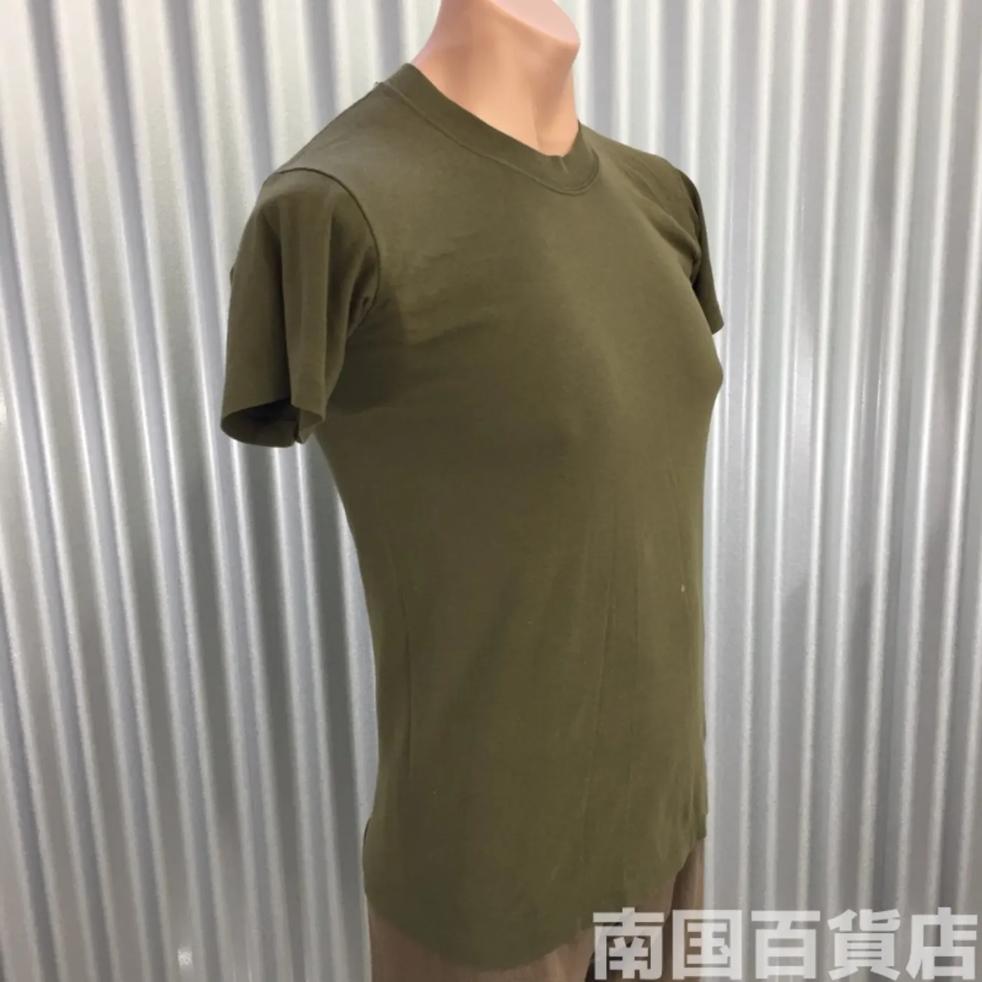 米軍放出品Tシャツ（OD）中古（サイズ不明) 記録写真4