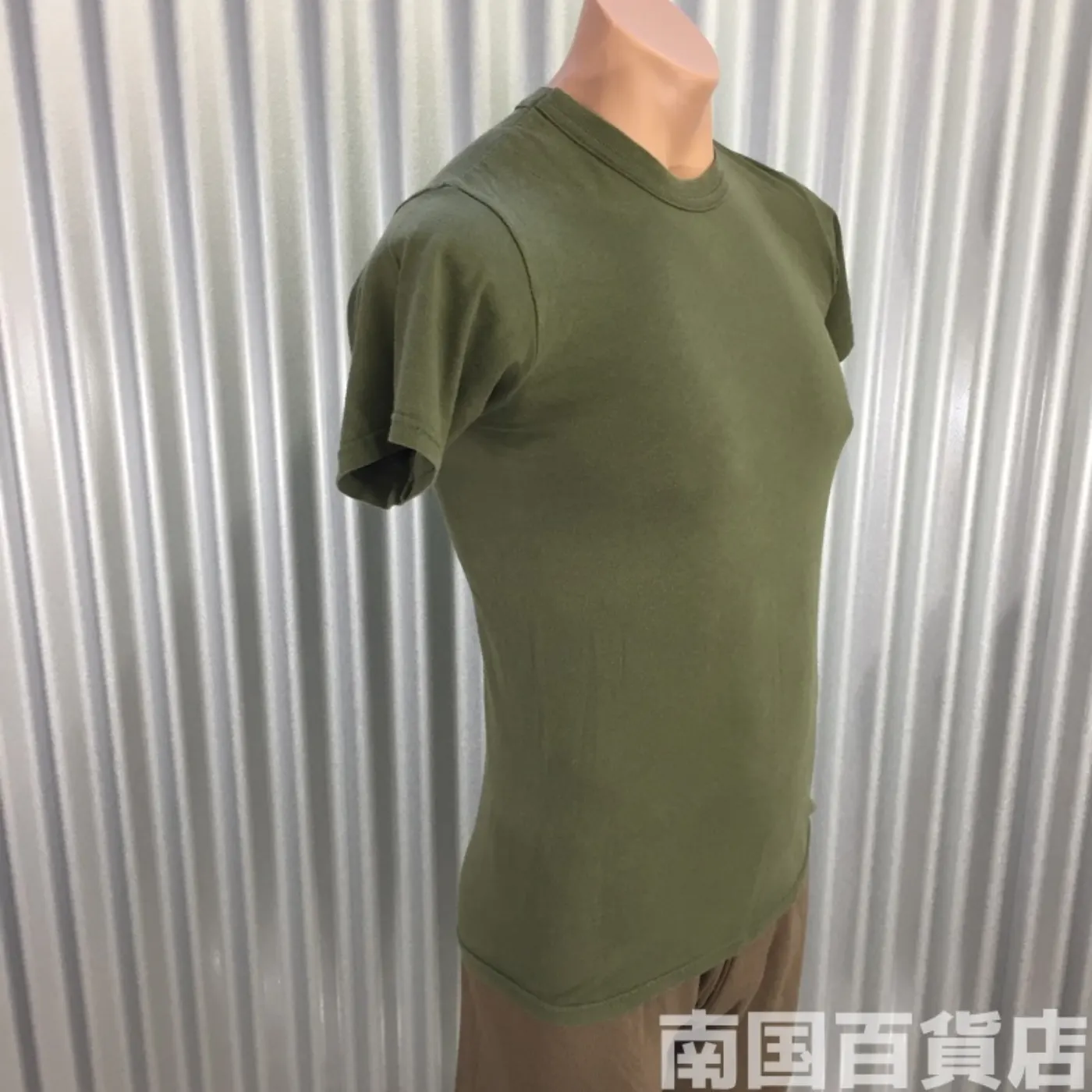 米軍放出品Tシャツ(OD)中古(S) 記録写真4