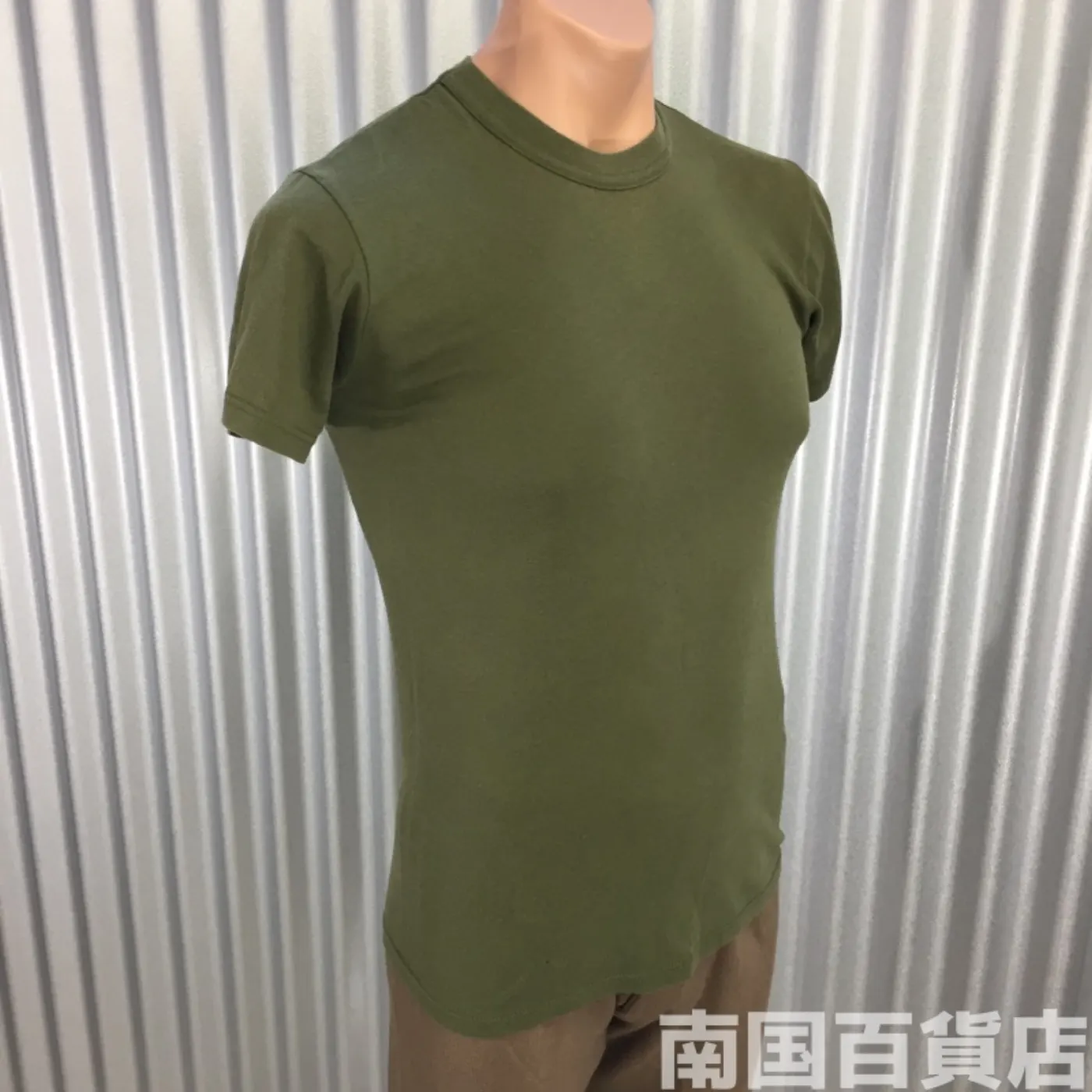 米軍放出品Tシャツ(OD)中古(S) 記録写真3