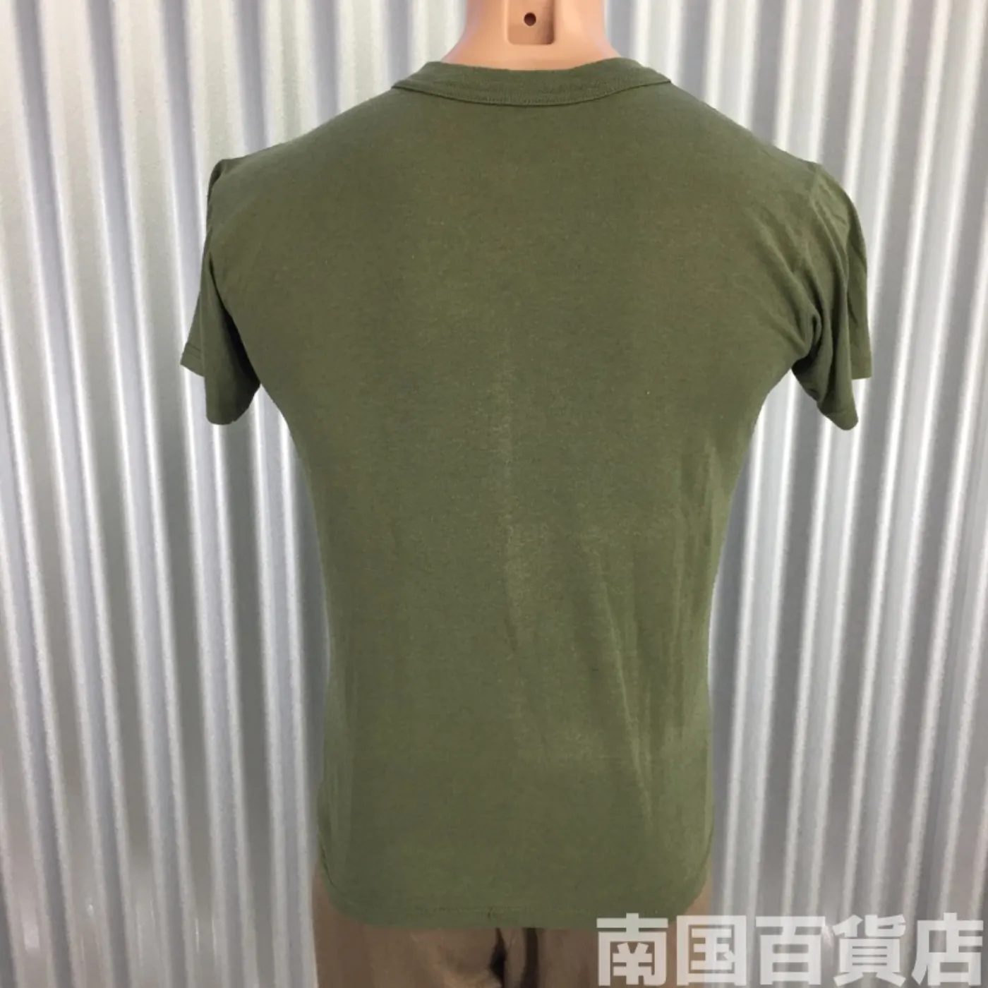 米軍放出品Tシャツ(OD)中古(サイズ不明) 記録写真2