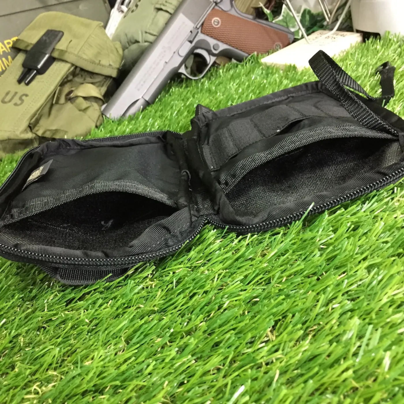 ポーチ 極上品 specter社 記録写真6