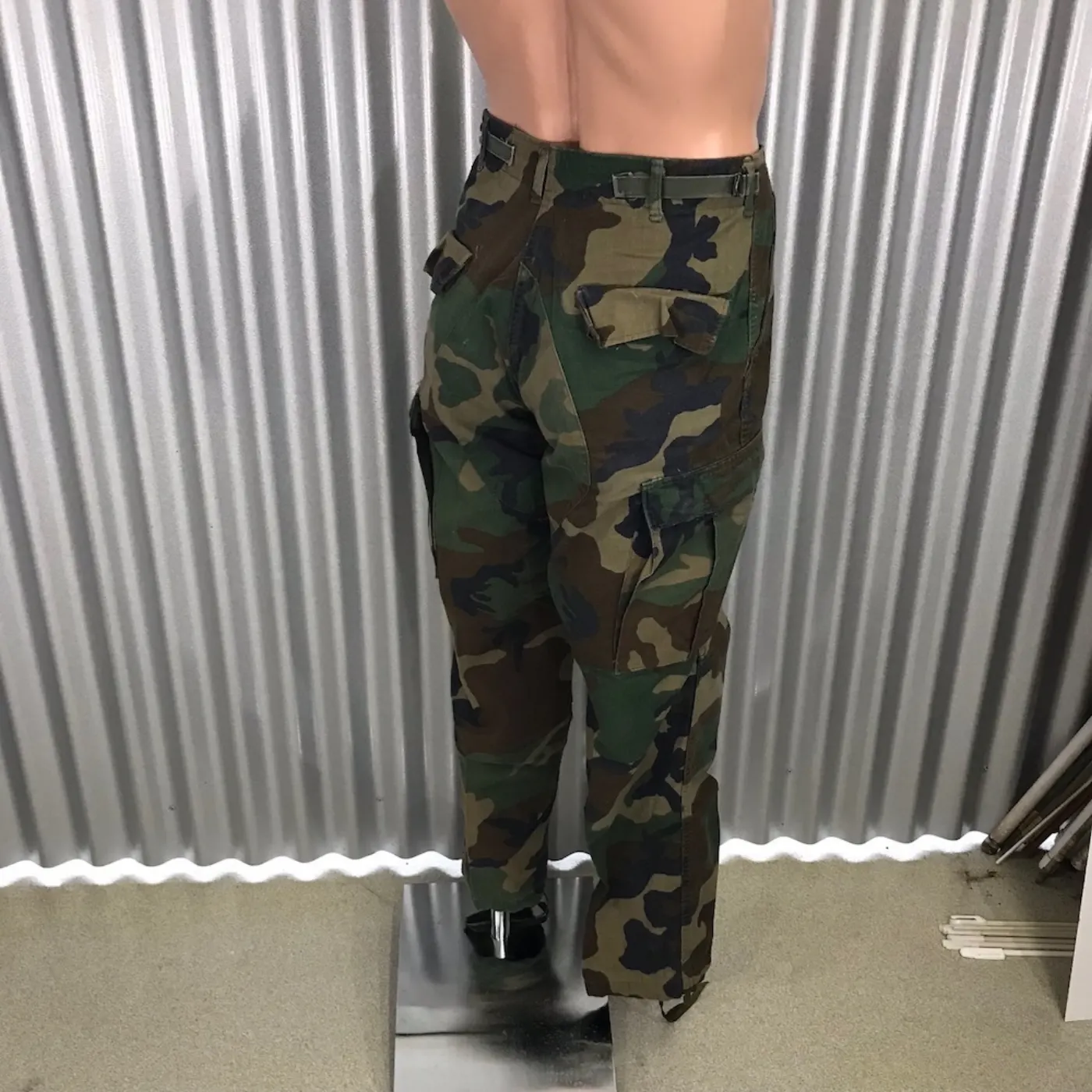 ウッドランド 迷彩 パンツ SRサイズ 中古品 記録写真3
