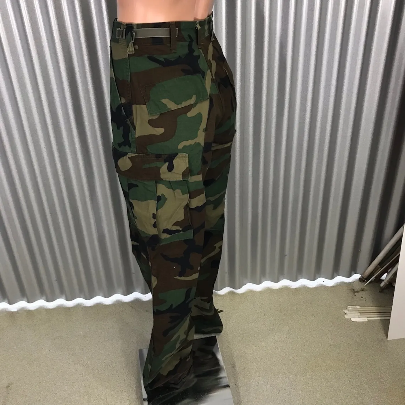 ウッドランドカモフォラージュ 迷彩 SLサイズ 中古品 記録写真6