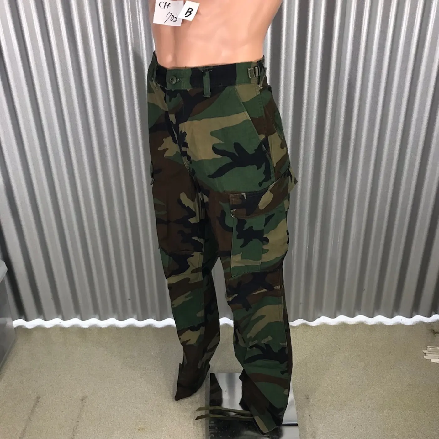 ウッドランドカモフォラージュ 迷彩 SLサイズ 中古品 記録写真7