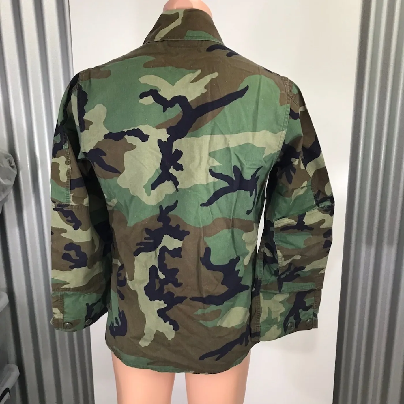 カモフラージュ迷彩 ジャケット サイズ不明 中古品 記録写真7