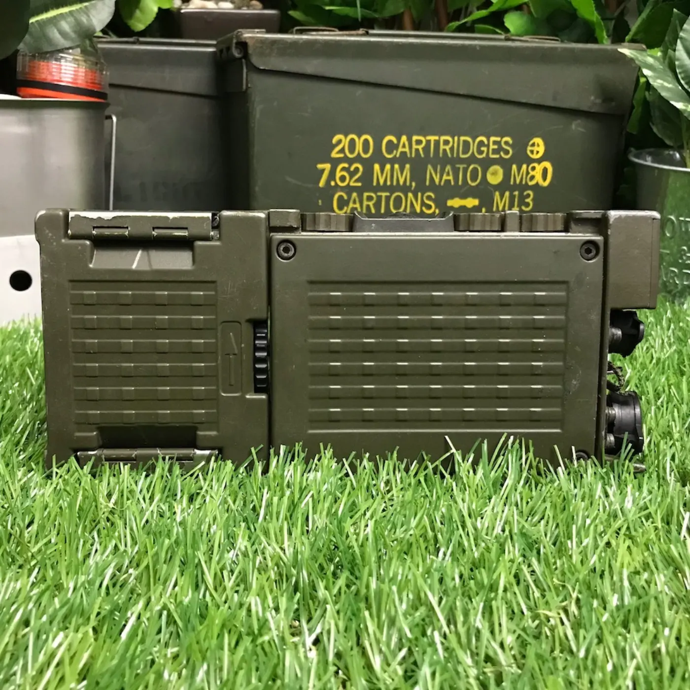 旧タイプ 米軍無線機 ジャンク品 記録写真4